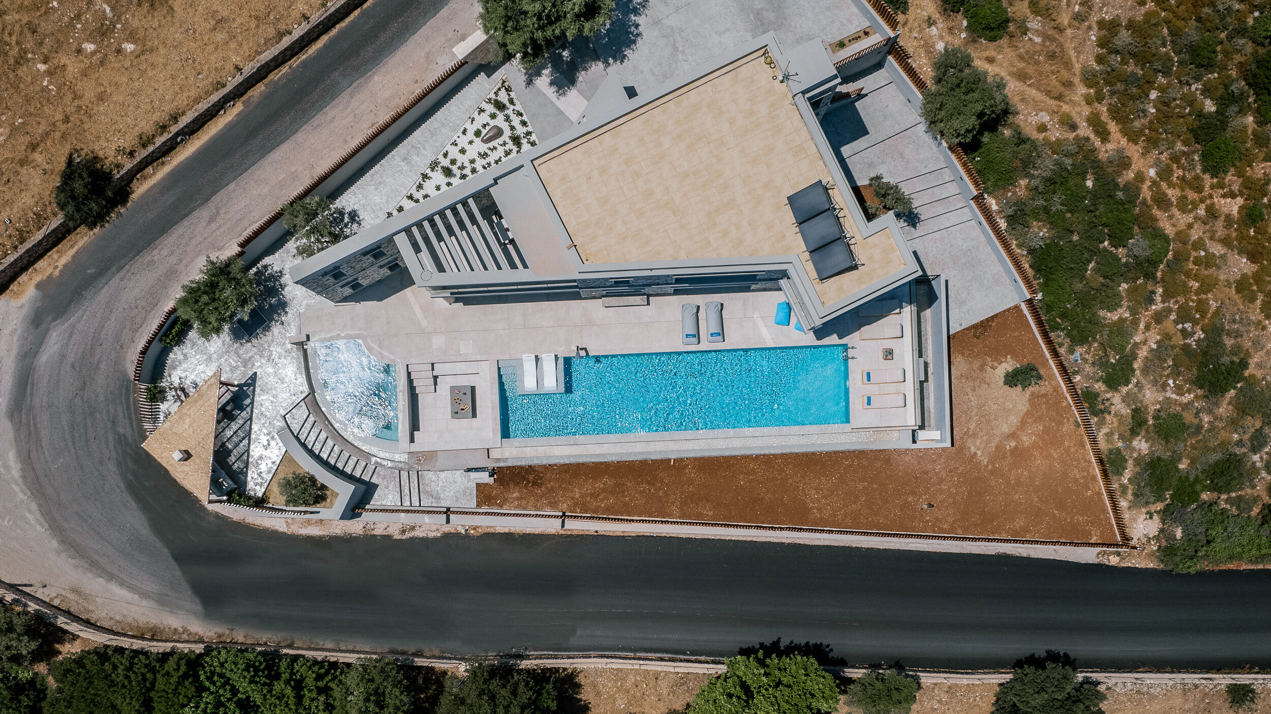 Bonikos Arch Design Studio 01